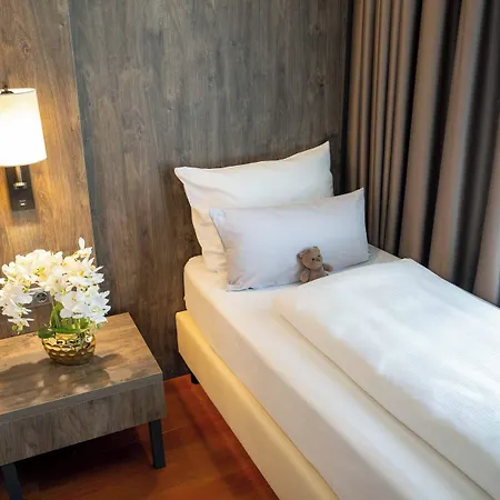 Plaza Premium Parkhotel 4* 뉴울름