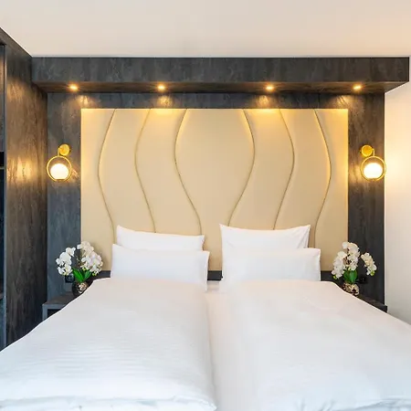Plaza Premium Parkhotel 뉴울름