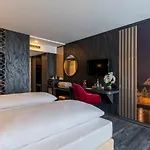 Szálloda Plaza Premium Parkhotel